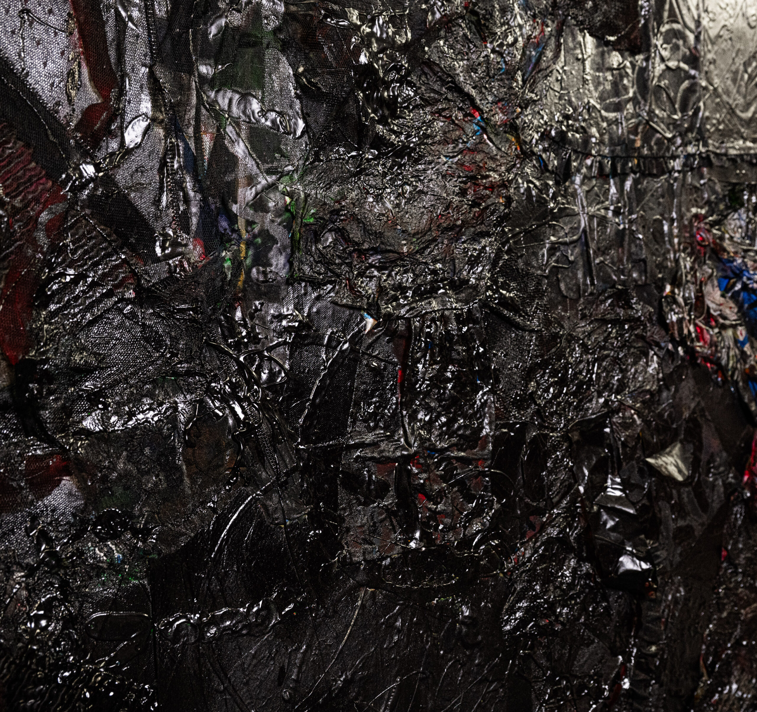 Brilliant colors of black – Image 2